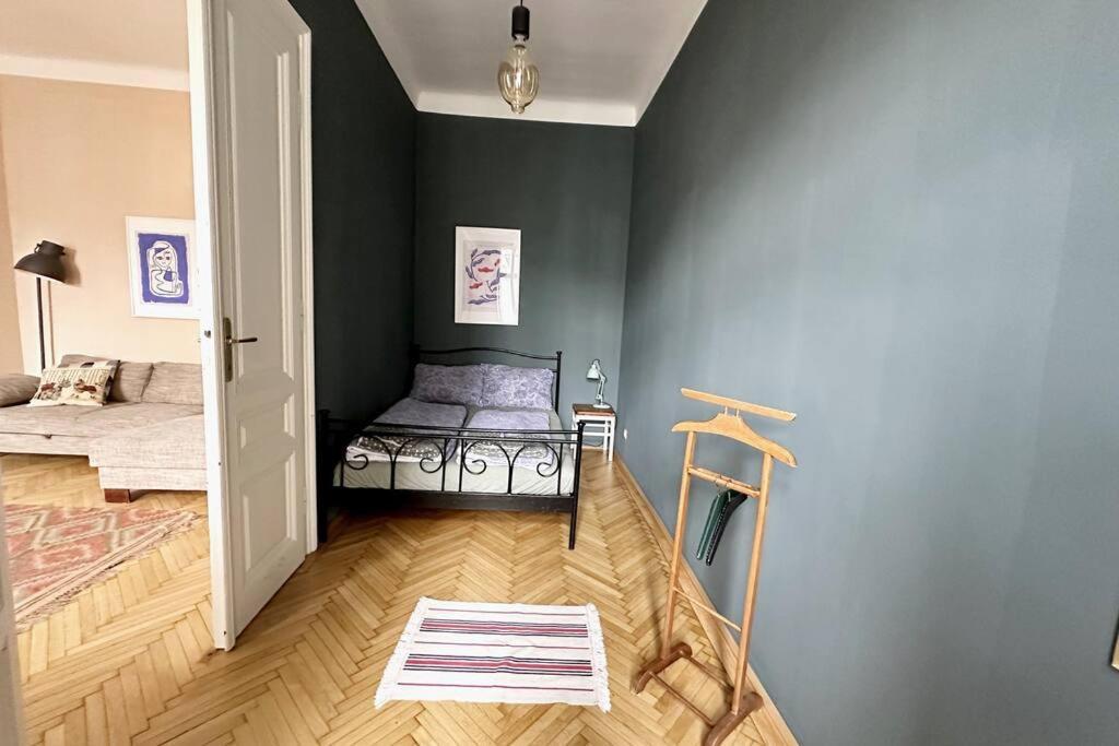 Ruhige & Grosse Altbauwohnung 7Min Zum Zentrum Wien Exteriör bild